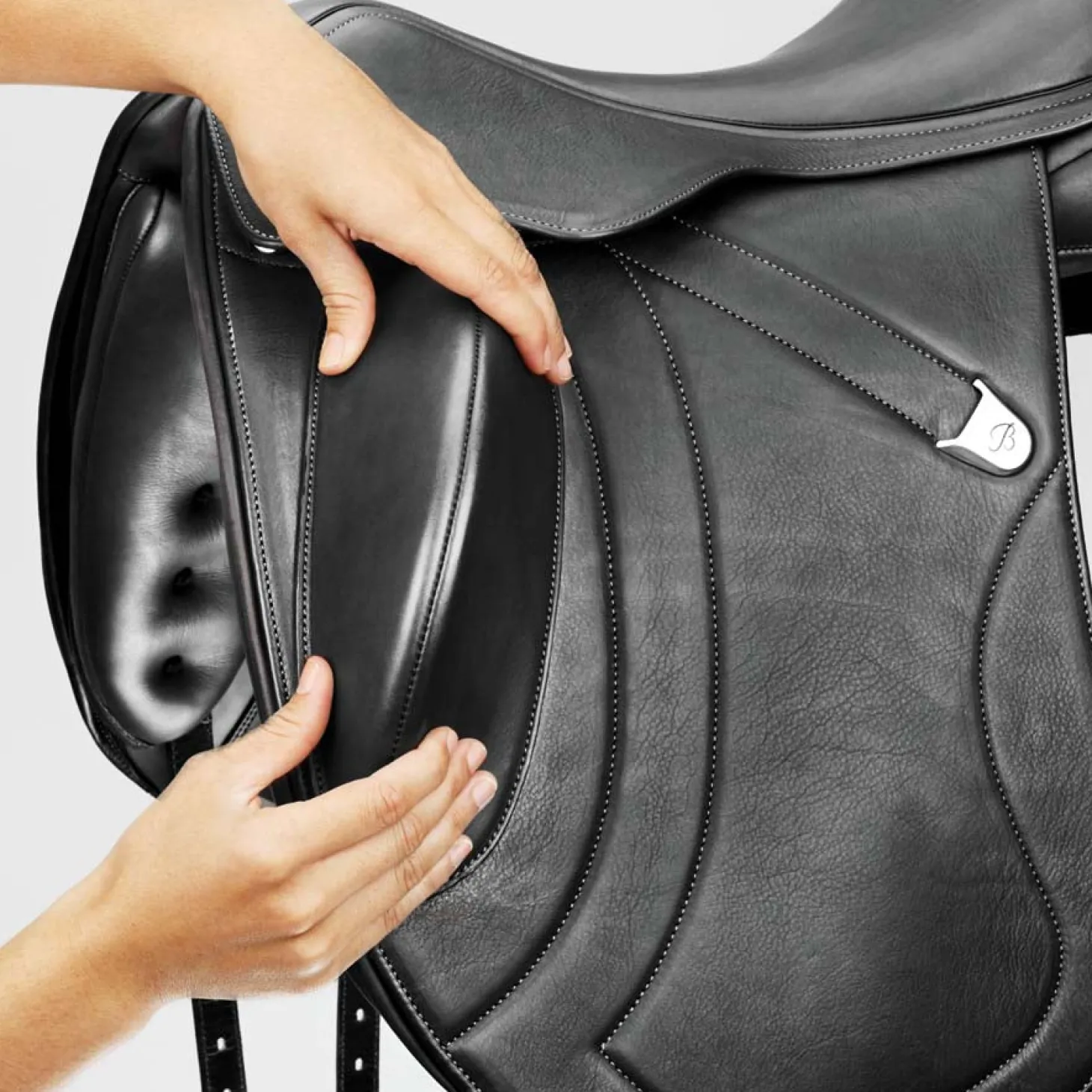 Bates Innova Mono+ Dressage Saddle