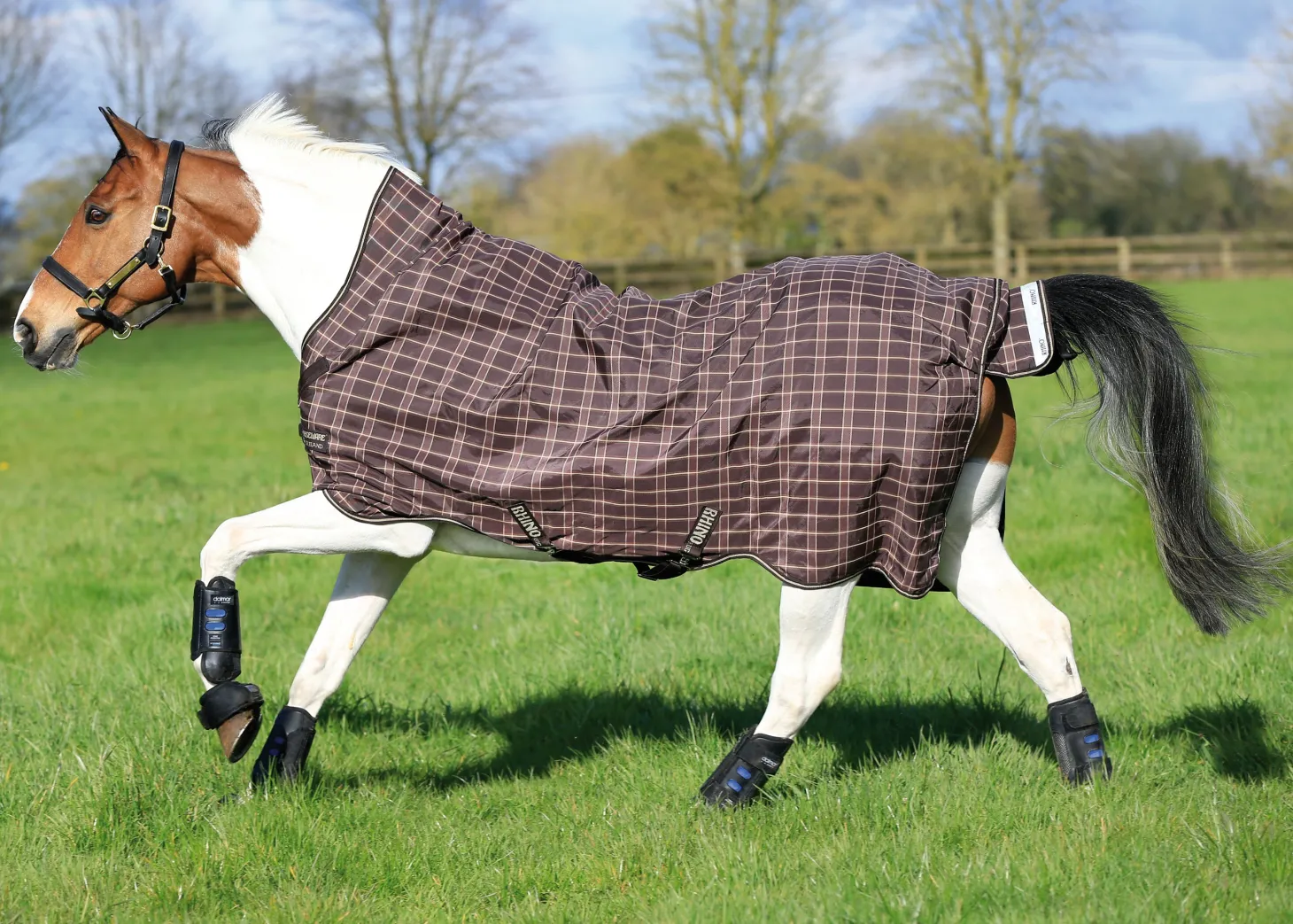 Horseware® Ireland Rhino® Wug Lite Turnout - 100 grams