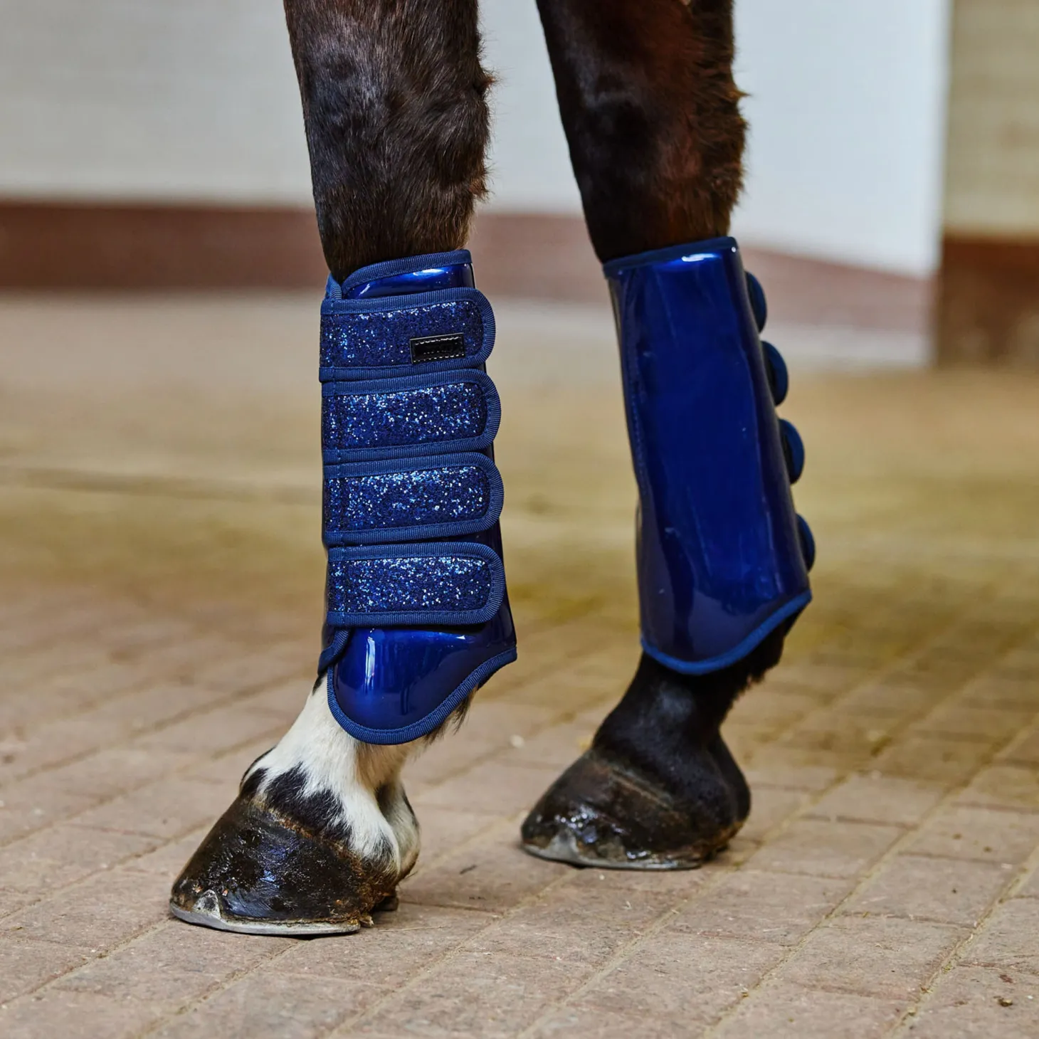 Horze Brushing Boots with Glitter