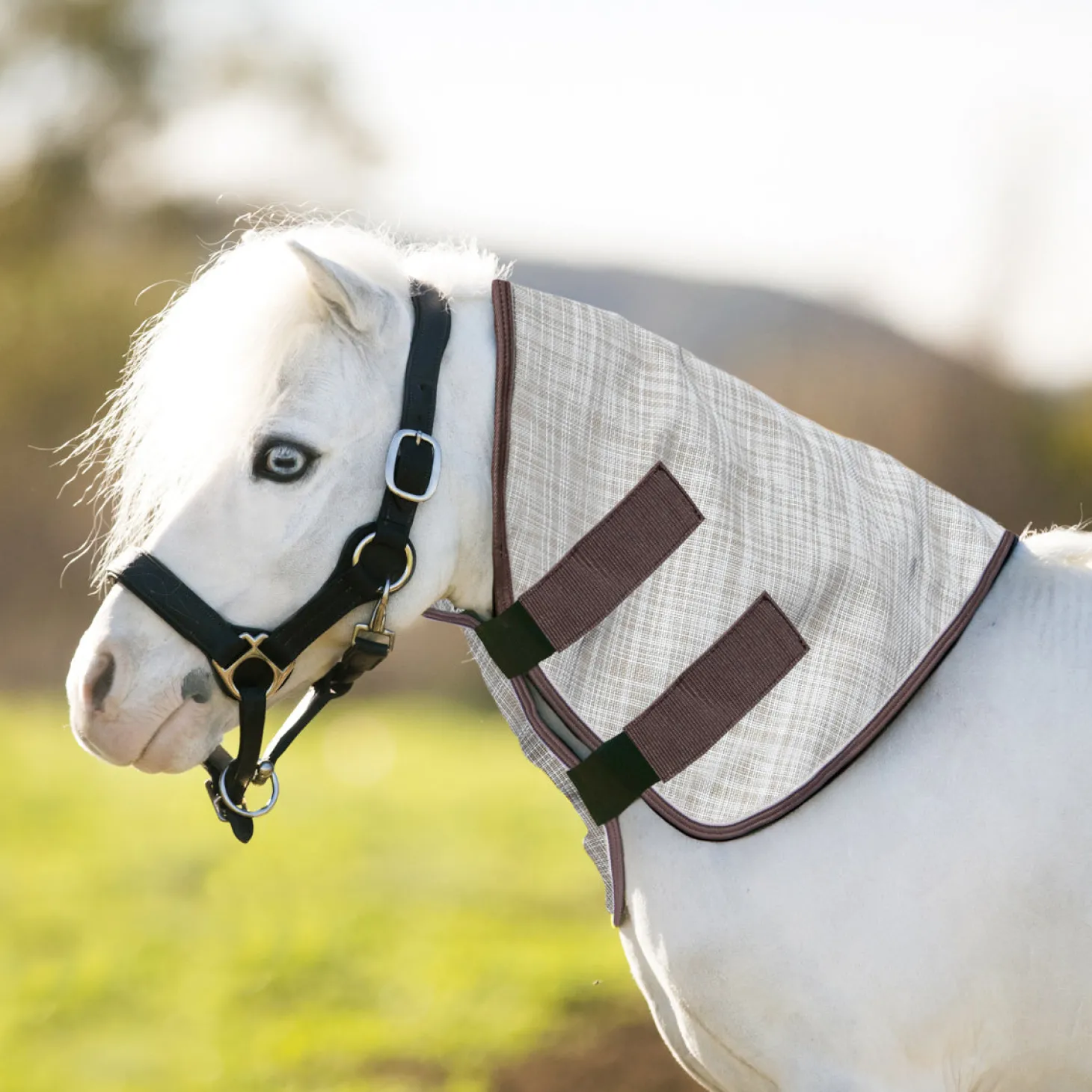 Kensington™ Mini Protective Neck Cover