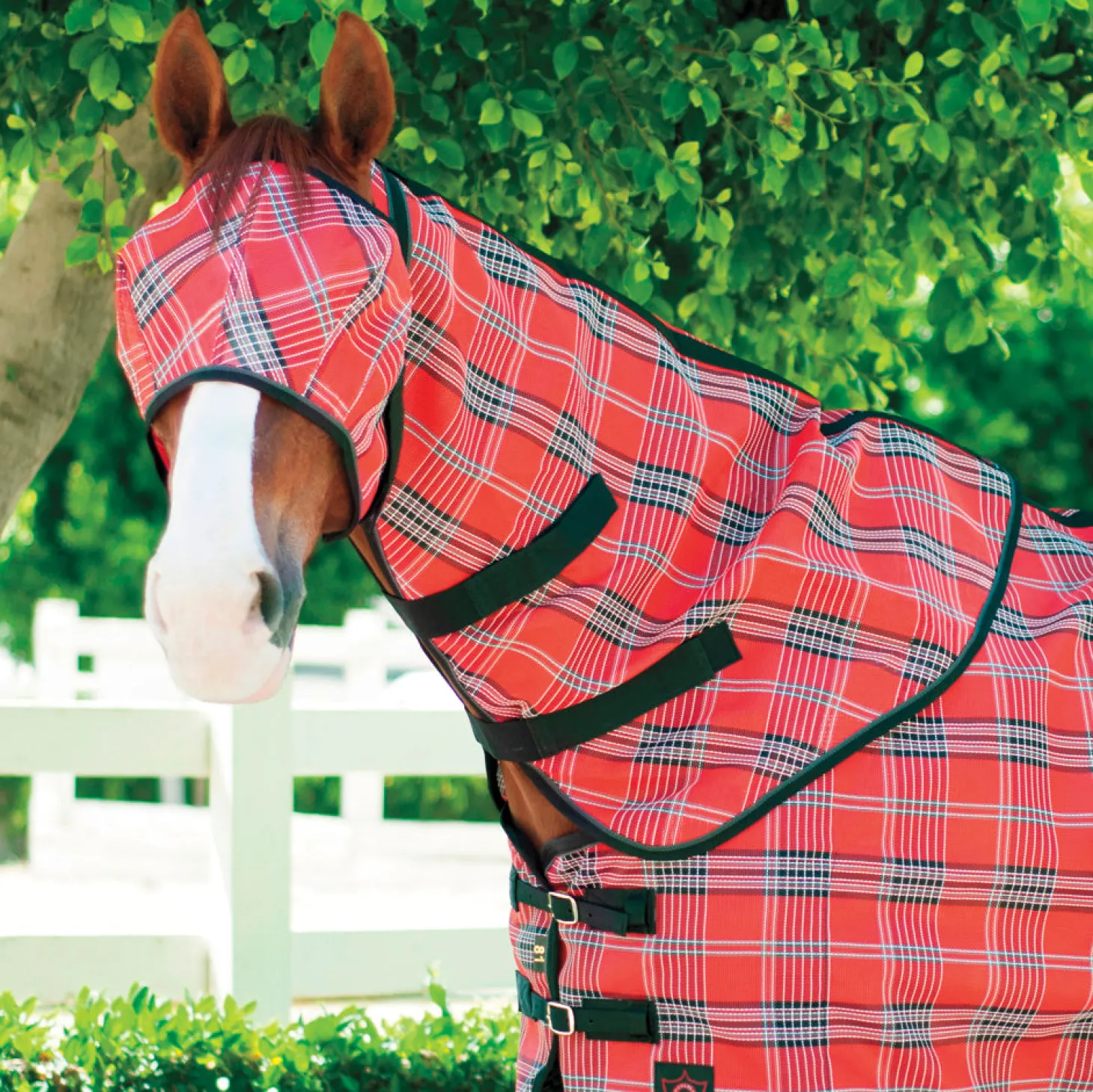 Kensington™ Signature Textilene® Neck Cover