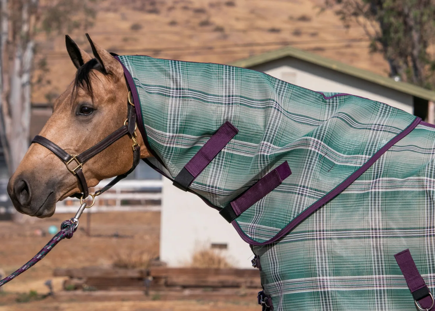 Kensington™ Textilene® Neck Cover